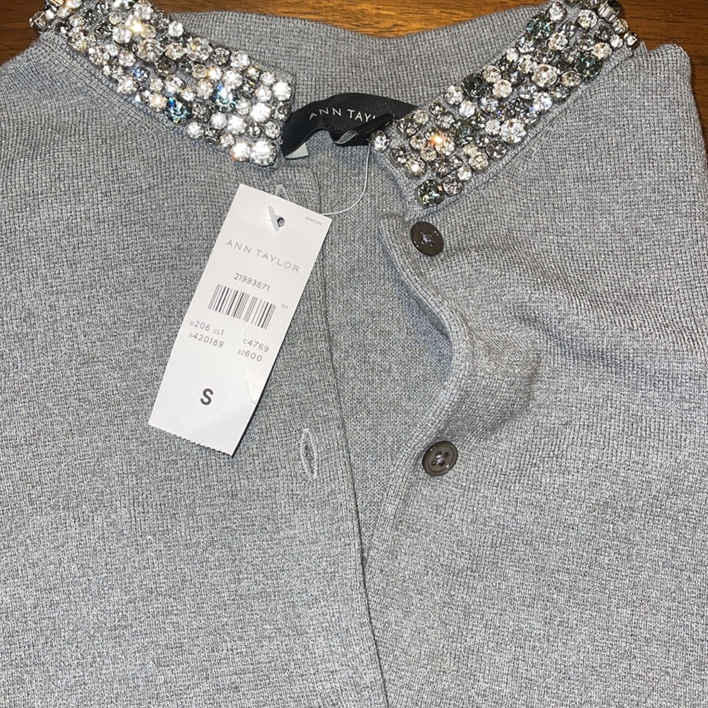 Ann Taylor - NEW WITH TAGS BUTTON UP SWEATER